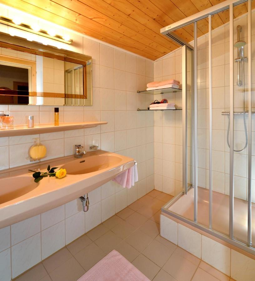 Haus Christaldo Bed and Breakfast St Anton am Arlberg Eksteriør billede