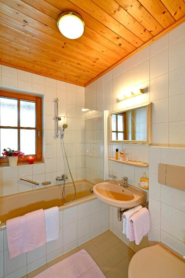 Haus Christaldo Bed and Breakfast St Anton am Arlberg Eksteriør billede
