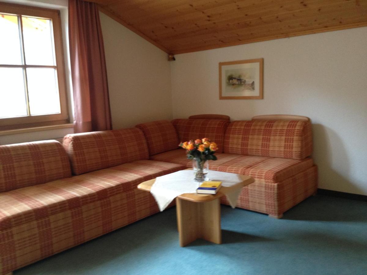 Haus Christaldo Bed and Breakfast St Anton am Arlberg Eksteriør billede