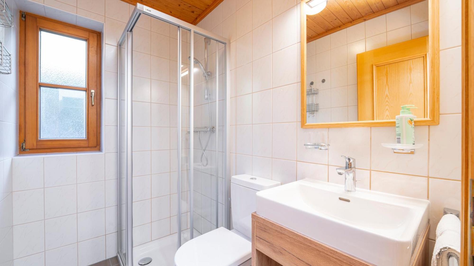 Haus Christaldo Bed and Breakfast St Anton am Arlberg Eksteriør billede